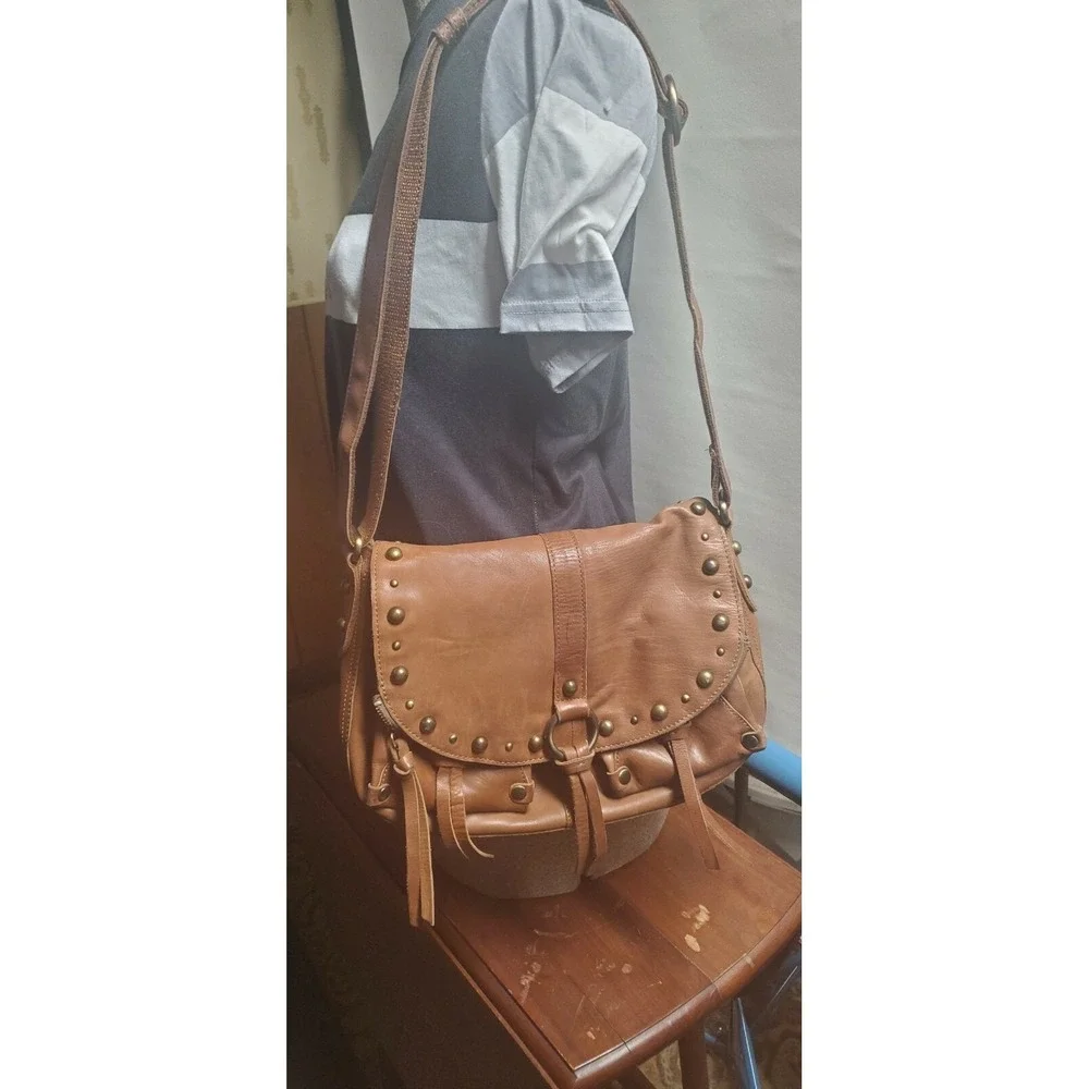 Lucky Brand‎ Tan Leather Studded Crossbody Messenger Bag Boho Tassel Brown